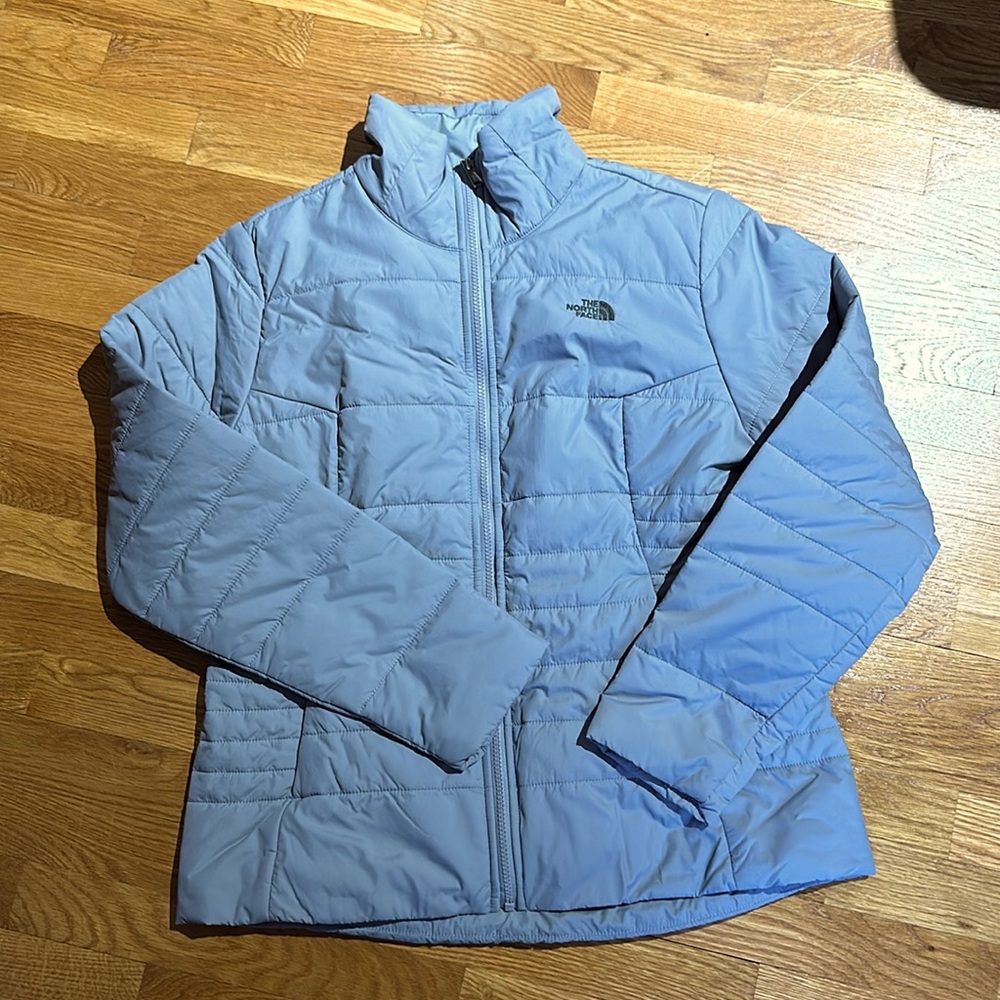 Lightweight Women’s Northface Puffer